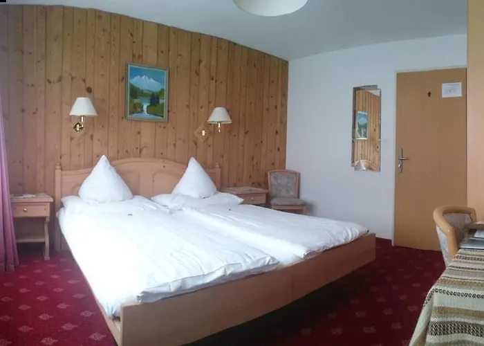 Restaurant Hemmi فندق شورفالدن